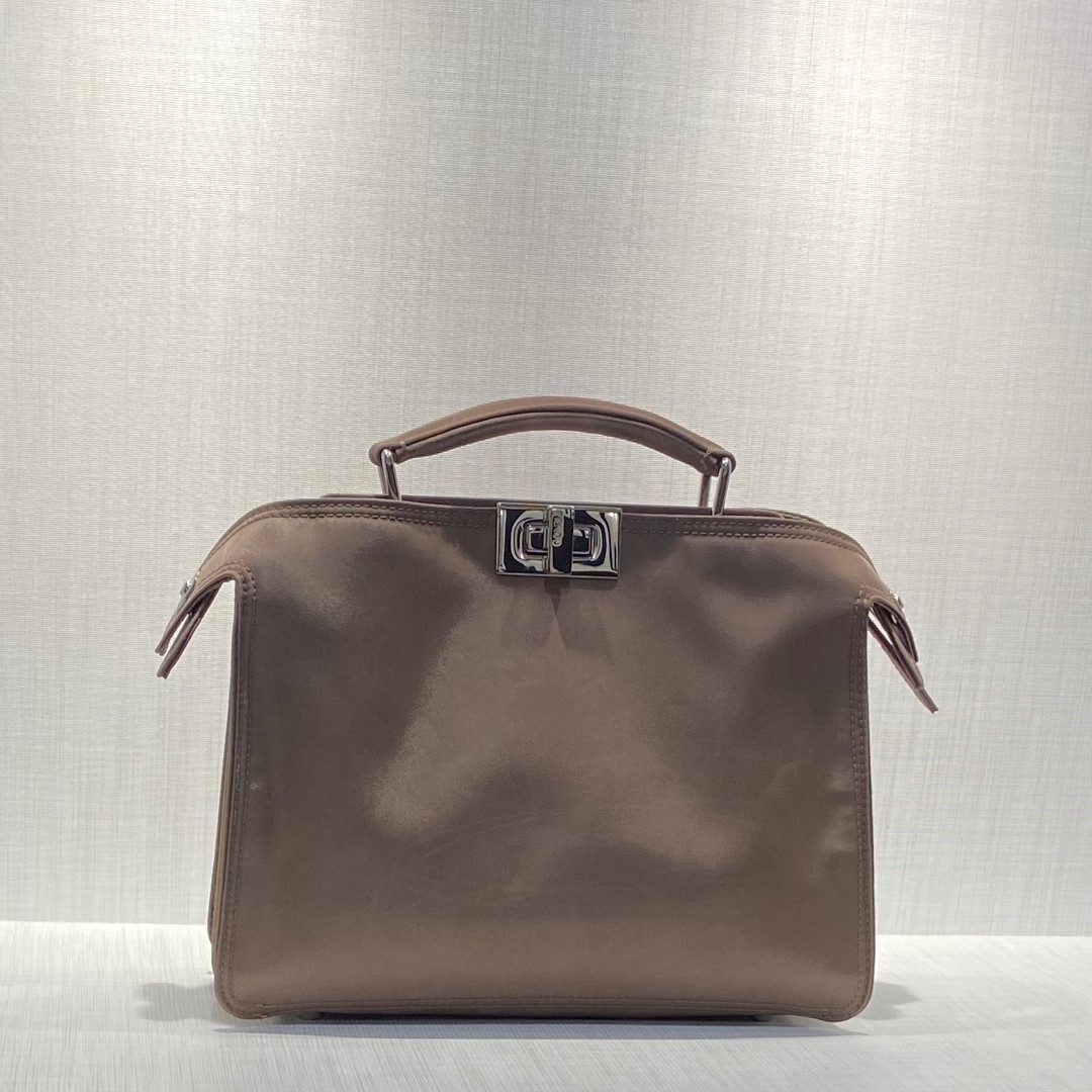 【정품/국내 배송】펜디 I SEE U 피카부 미니 토트백 7VA530AGQI F1GLE